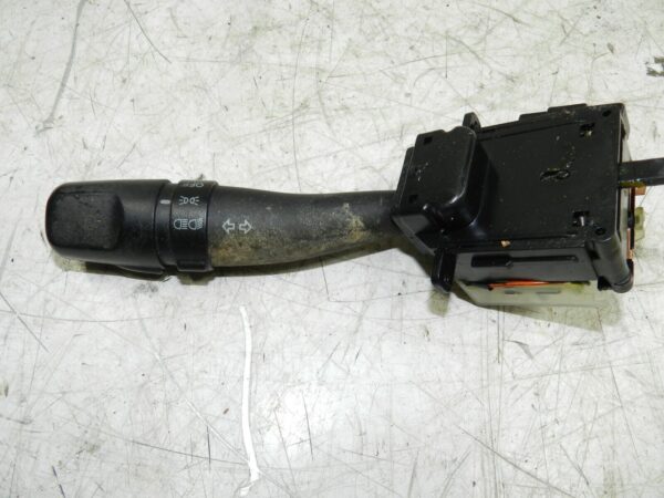 (139) 2003 HYUNDAI MATRIX INDICATOR STALK