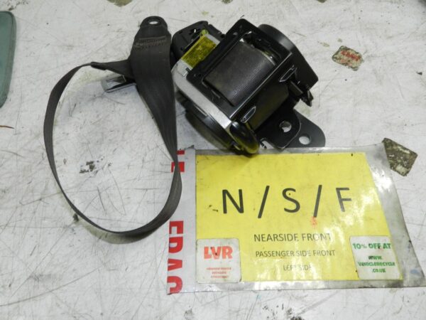 (139) 2003 HYUNDAI MATRIX PASSENGER SIDE FRONT SEAT BELT - Image 2