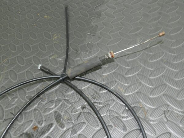 142 NISSAN MICRA K12 CONVERTIBLE C+C. BONNET RELEASE CABLE - Image 2