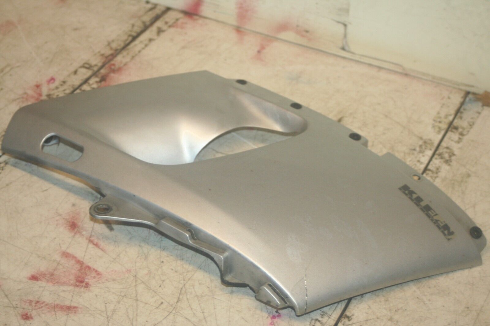 KAWASAKI ZZR600 2004. SIDE FENDER TRIM