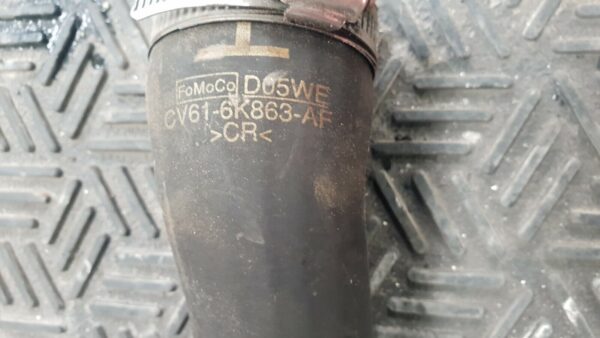 2013 Ford Focus 1.0 Petrol Ecoboost Top Intercooler Hose/Pipe CV61-6K863-AF - Image 2