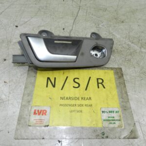 (121) 2007 AUDI A4 SALOON B7. PASSENGER SIDE REAR DOOR HANDLE INTERNAL