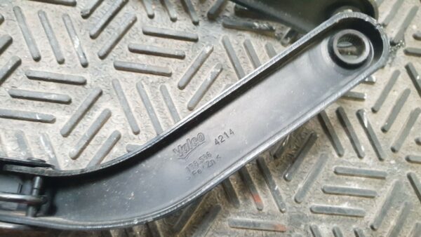 Mini Countryman 2014 1.6 Diesel Both Front Wiper Arms (Pair) 9806442 - Image 4