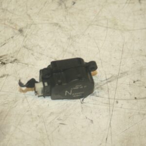 2005 MERCEDES S CLASS W220. HEATER FLAP ACTUATOR CONTROL MOTOR
