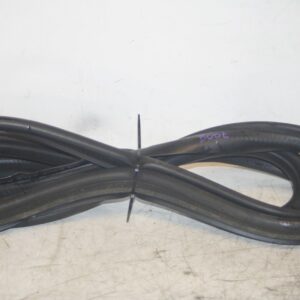 2005 MERCEDES S CLASS W220. BOOT LID DOOR RUBBER SEAL