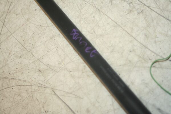 2005 MERCEDES S CLASS W220. BONNET GAS STRUT - Image 2