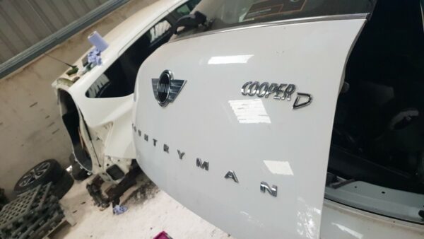 Mini Countryman 2014 1.6 Bare Bootlid Tailgate in White - Image 2