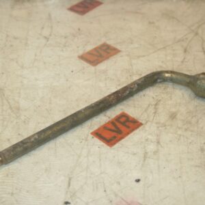1989 MERCEDES 300E W124. WHEEL BRACE NUT BAR