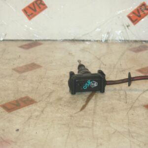 1989 MERCEDES 300E W124. DRIVER SIDE REAR DOOR LOCK VACUUM ACTUATOR MOTOR