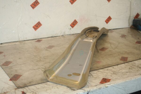 1989 MERCEDES 300E W124. B PILLAR TRIM DRIVER SIDE - Image 2