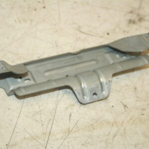 (95) 2010 BMW 1 SERIES E82. HEAT SHIELD