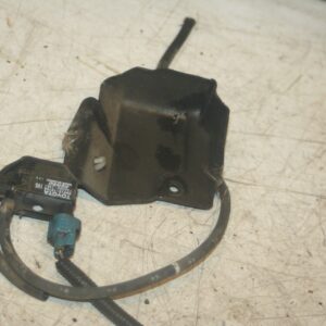 2004 LEXUS IS200. 25860-70030 SOLENOID VACUUM VALVE