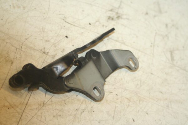 (95) 2010 BMW 1 SERIES E82. BONNET HINGE - Image 3