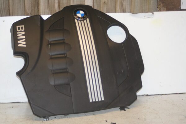 (95) 2010 BMW 1 SERIES E82. ENGINE COVER - Image 2