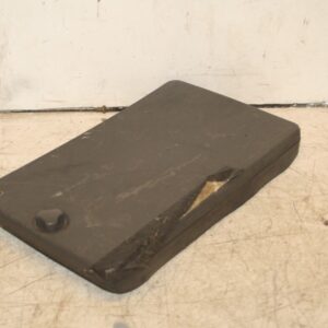 1994 MITSUBISHI PAJERO SHOGUN. EMERGENCY TOOL STORAGE