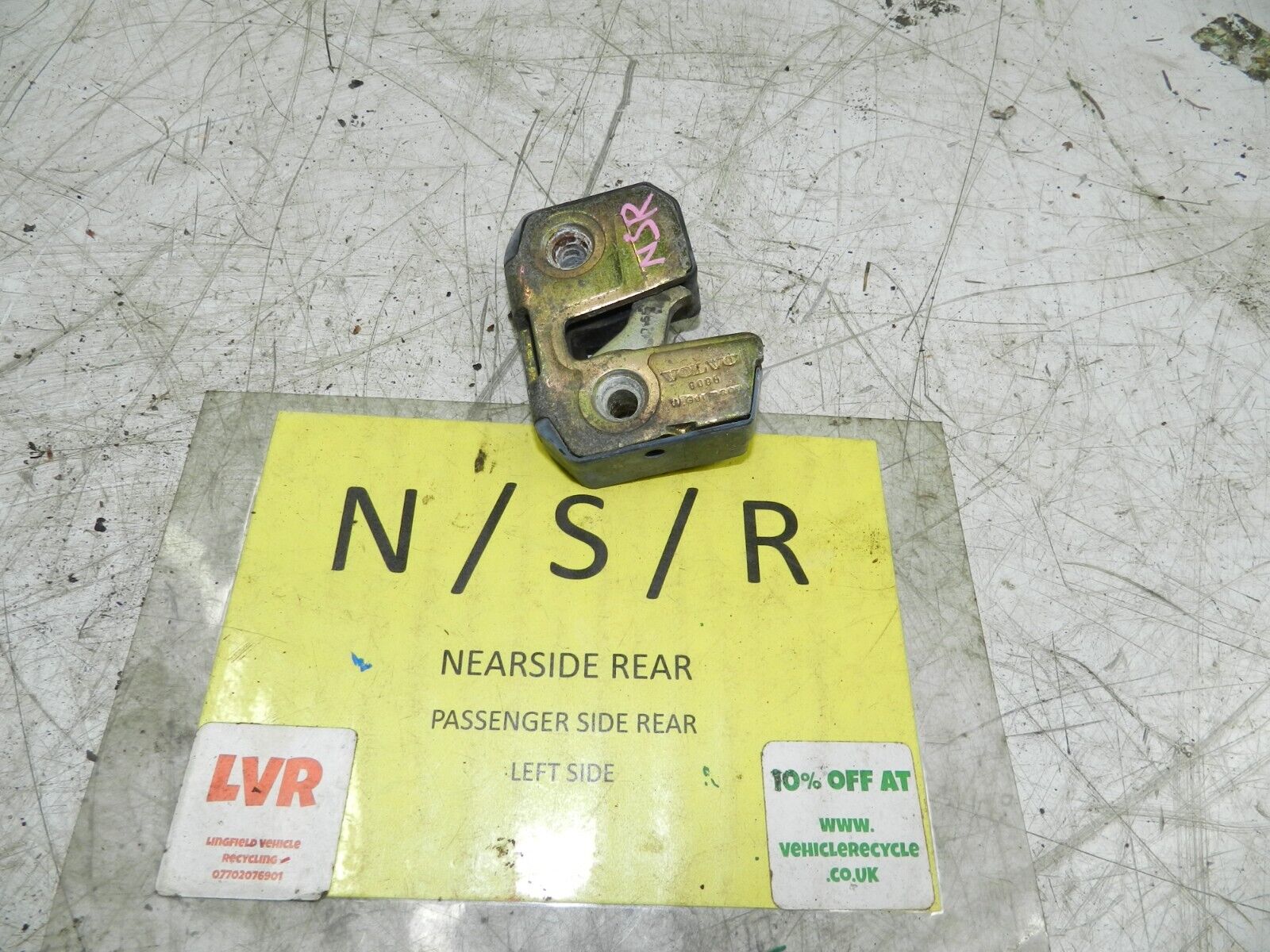 1990 VOLVO 700 740. PASSENGER SIDE REAR DOOR LOCK LATCH CATCH