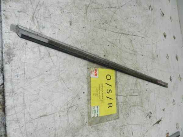1990 VOLVO 700 740. DRIVER SIDE REAR WINDOW UPPER SILVER TRIM