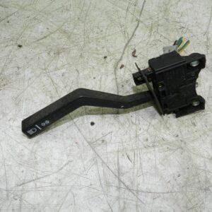 1990 VOLVO 700 740. INDICATOR STALK