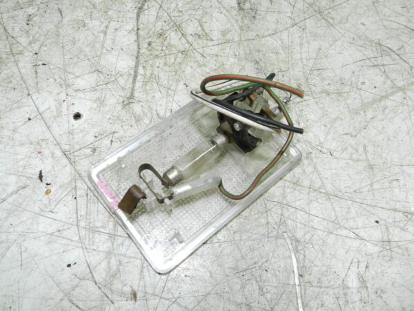 1990 VOLVO 700 740. INTERIOR LIGHT - Image 2