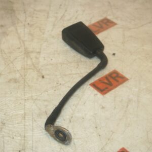 1989 MERCEDES 300E W124. SEAT BELT BUCKLE CLIP