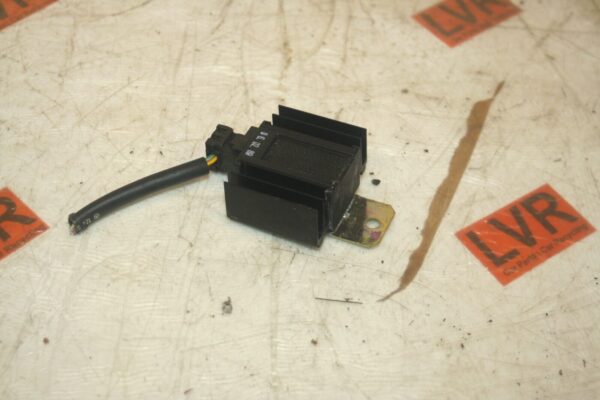 1989 MERCEDES 300E W124. 0055459832 ECU RELAY MODULE SEL DRIVING LIGHT