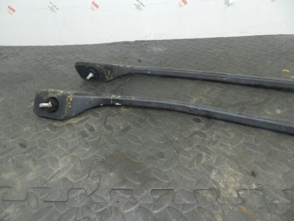 154 2004 LAND ROVER DISCOVERY 2 TD5. ROOF RAILS - Image 4