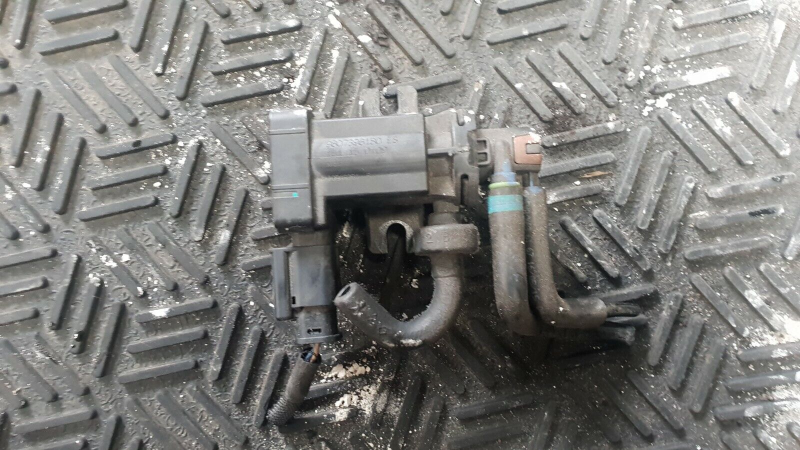 Citroen DS3 2015/16 1.2T Turbo Pressure Valve Sensor Solenoid 9807593380
