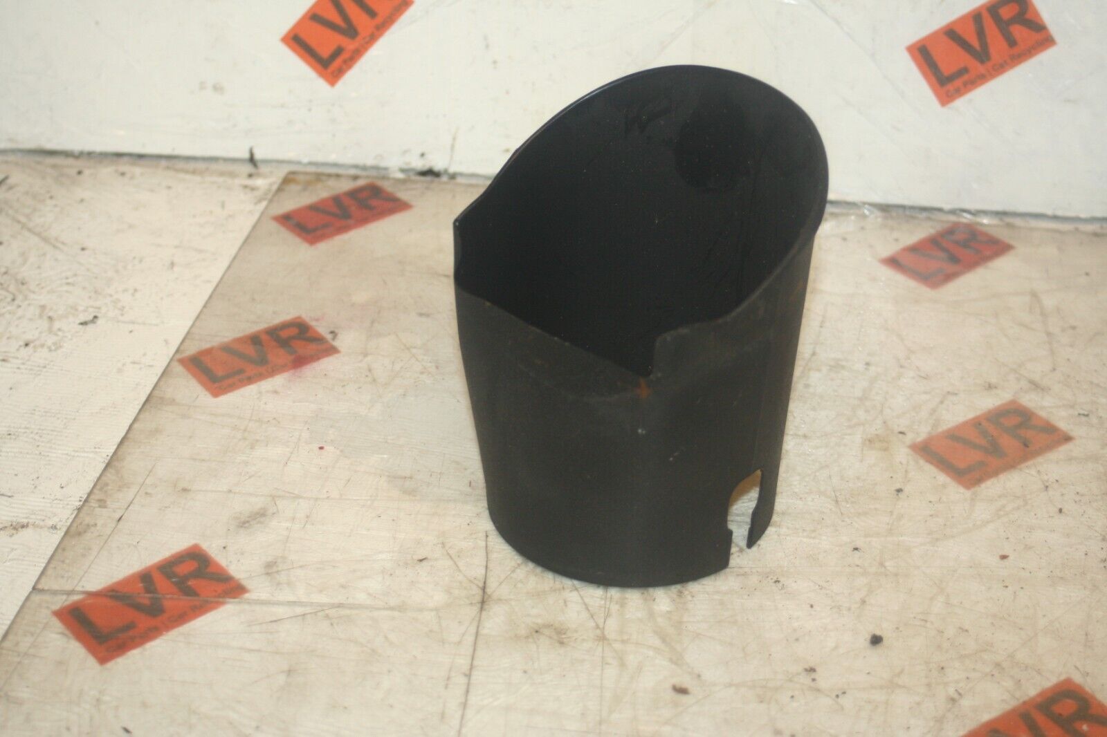 1989 MERCEDES 300E W124. STEERING COWLING TRIM
