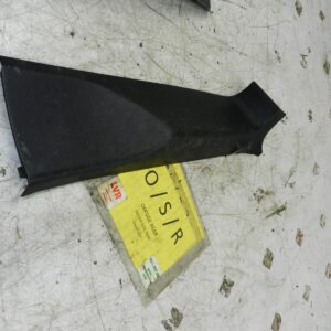 1990 VOLVO 700 740. DRIVER SIDE REAR C PILLAR TRIM