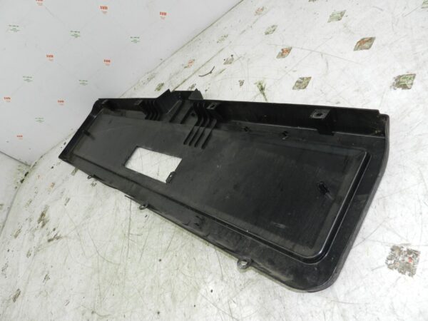 1990 VOLVO 700 740. BOOT LID TAIL GATE LOWER TRIM PANEL - Image 2