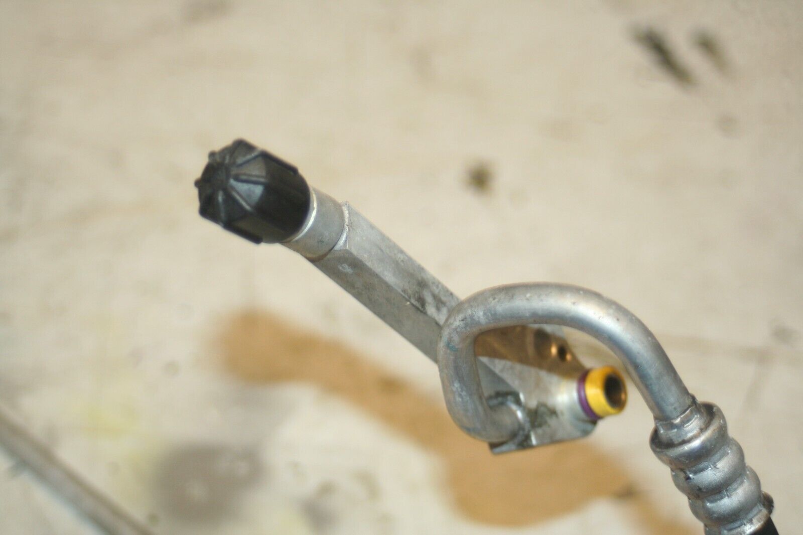 (95) 2010 BMW 1 SERIES E82. AIR CON PIPE - Image 4