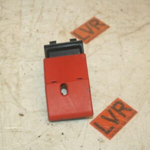 1989 MERCEDES 300E W124. BONNET RELEASE HANDLE
