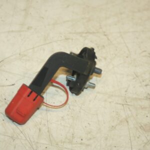 (95) 2010 BMW 1 SERIES E82. POSITIVE POWER JUMP START CONNECTOR POINT