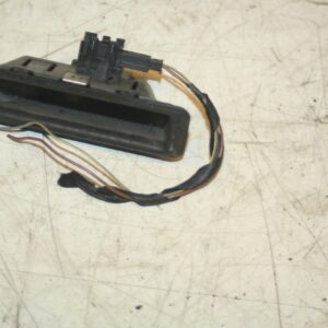 (95) 2010 BMW 1 SERIES E82. BOOT LID OPENING HANDLE