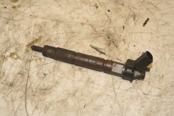 (95B) 2010 BMW 1 SERIES E82. FUEL DIESEL INJECTOR N47D20 - Image 2