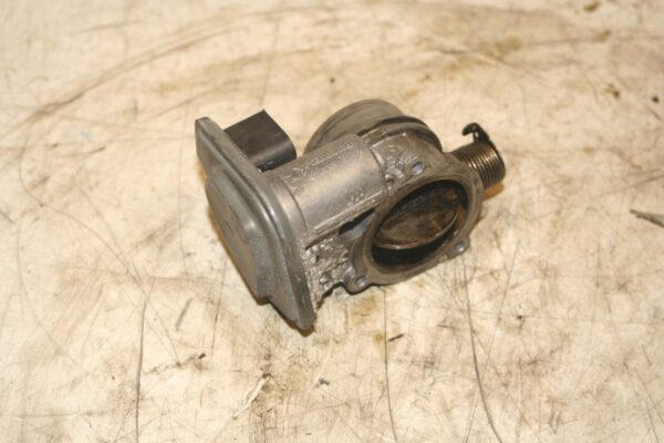(95B) 2010 BMW 1 SERIES E82. THROTTLE BODY - Image 3