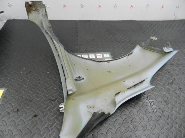 142 NISSAN MICRA K12 CONVERTIBLE C+C. DRIVER SIDE WING IN BLUE - Image 3