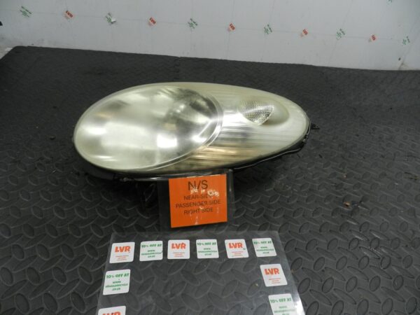 142 NISSAN MICRA K12 CONVERTIBLE C+C. PASSENGER SIDE HEADLIGHT
