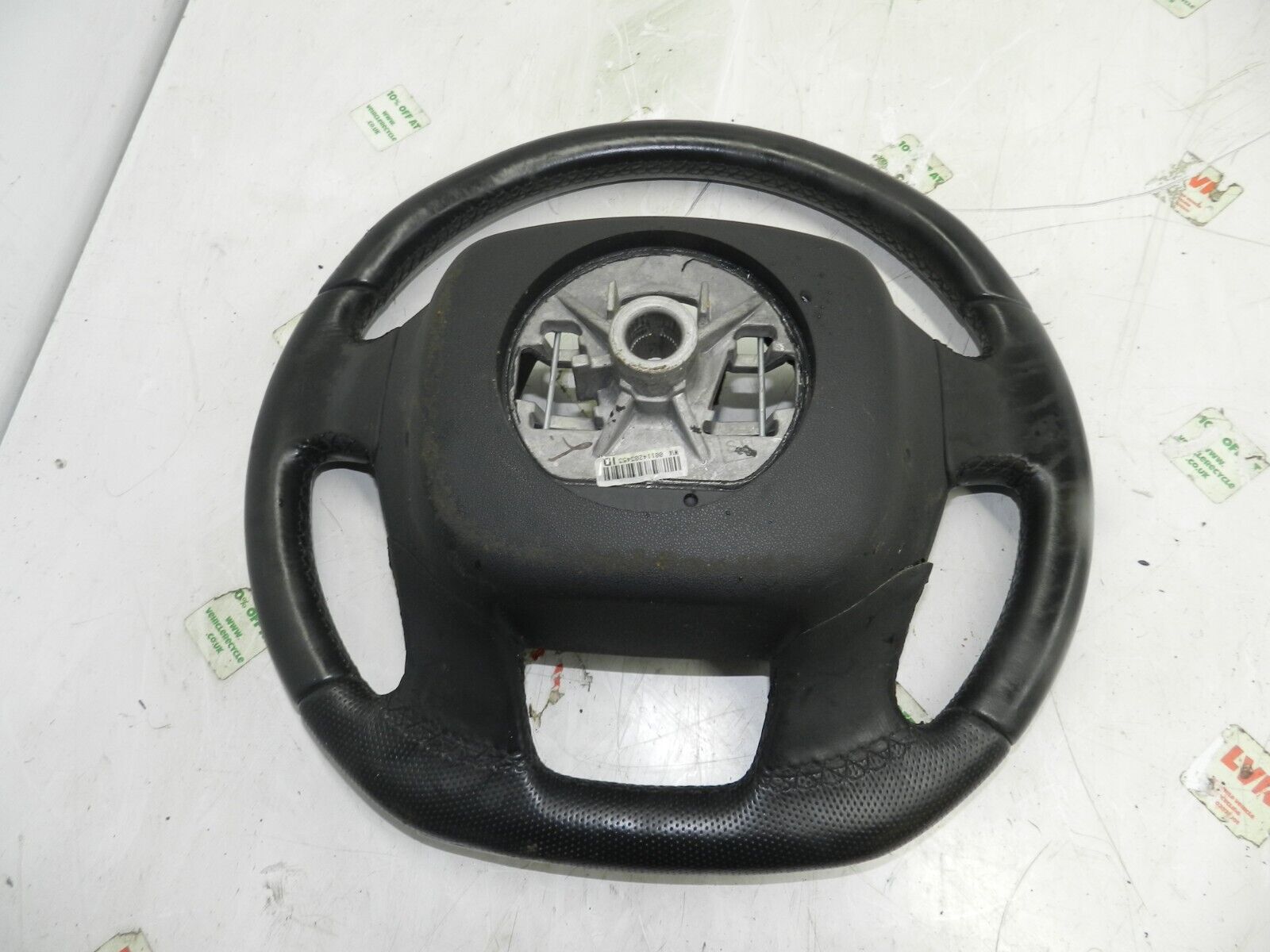2012 CITROEN C4 VTS MK2 HATCHBACK. STEERING WHEEL WITH BUTTONS - Image 4