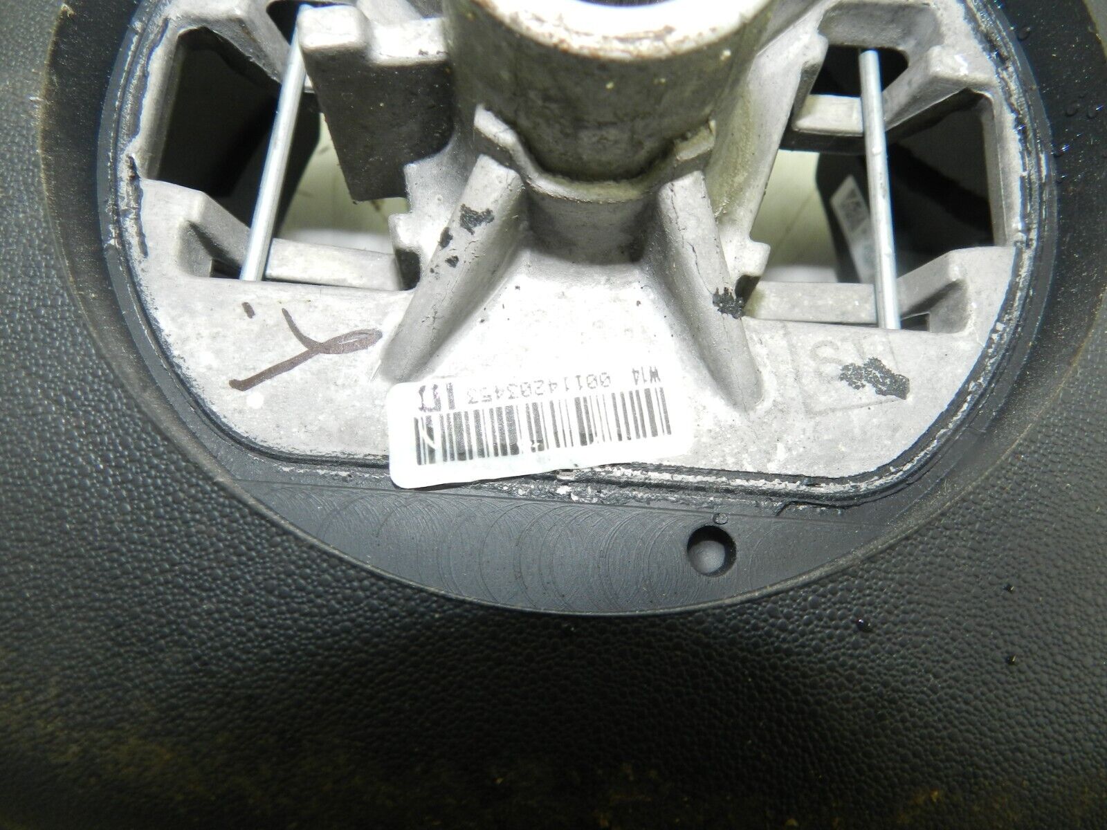 2012 CITROEN C4 VTS MK2 HATCHBACK. STEERING WHEEL WITH BUTTONS - Image 5