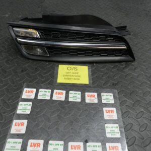 142 NISSAN MICRA K12 CONVERTIBLE C+C. DRIVER SIDE GRILLE AND INDICATOR