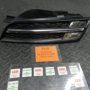 142 NISSAN MICRA K12 CONVERTIBLE C+C. PASSENGER SIDE GRILLE AND INDICATOR