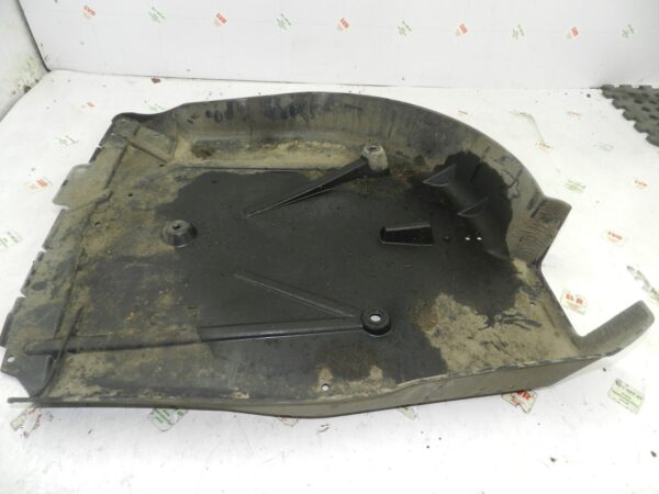 2012 CITROEN C4 VTS MK2 HATCHBACK. SPARE WHEEL WELL PLASTIC TRIM