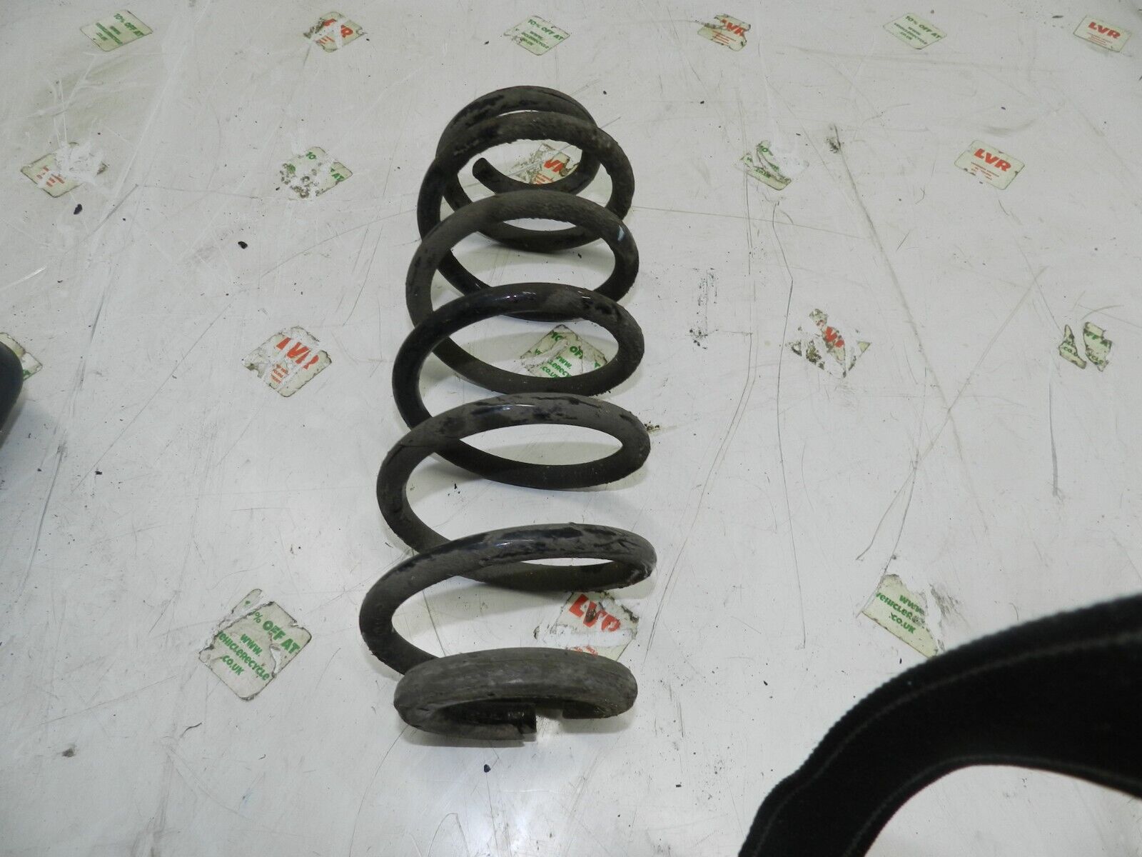 2012 CITROEN C4 VTS MK2 HATCHBACK. REAR SUSPENSION SPRING