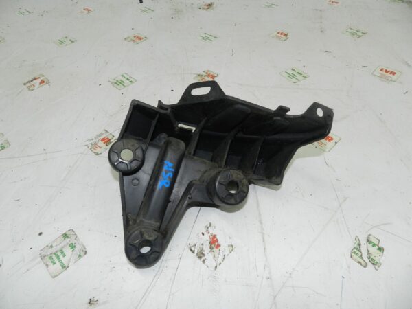2012 CITROEN C4 VTS MK2 HATCHBACK. PASSENGER SIDE REAR BUMPER FRAME MOUNT - Image 2