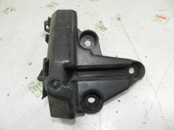 2012 CITROEN C4 VTS MK2 HATCHBACK. DRIVER SIDE REAR BUMPER FRAME MOUNT - Image 2