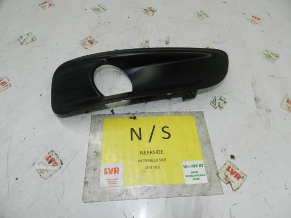2012 CITROEN C4 VTS MK2 HATCHBACK FRONT BUMPER FOG LIGHT SURROUND PASSENGER SIDE