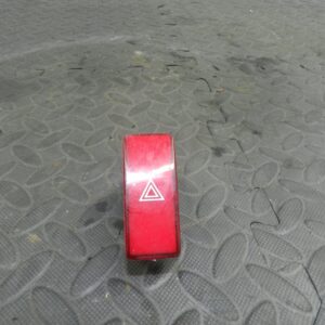 148 2007 HONDA CRV MK3. HAZARD SWITCH