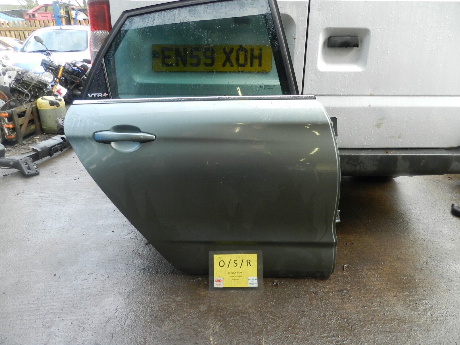 2012 CITROEN C4 VTS MK2 HATCHBACK. DRIVER SIDE DOOR COMPLETE MINUS DOOR CARD