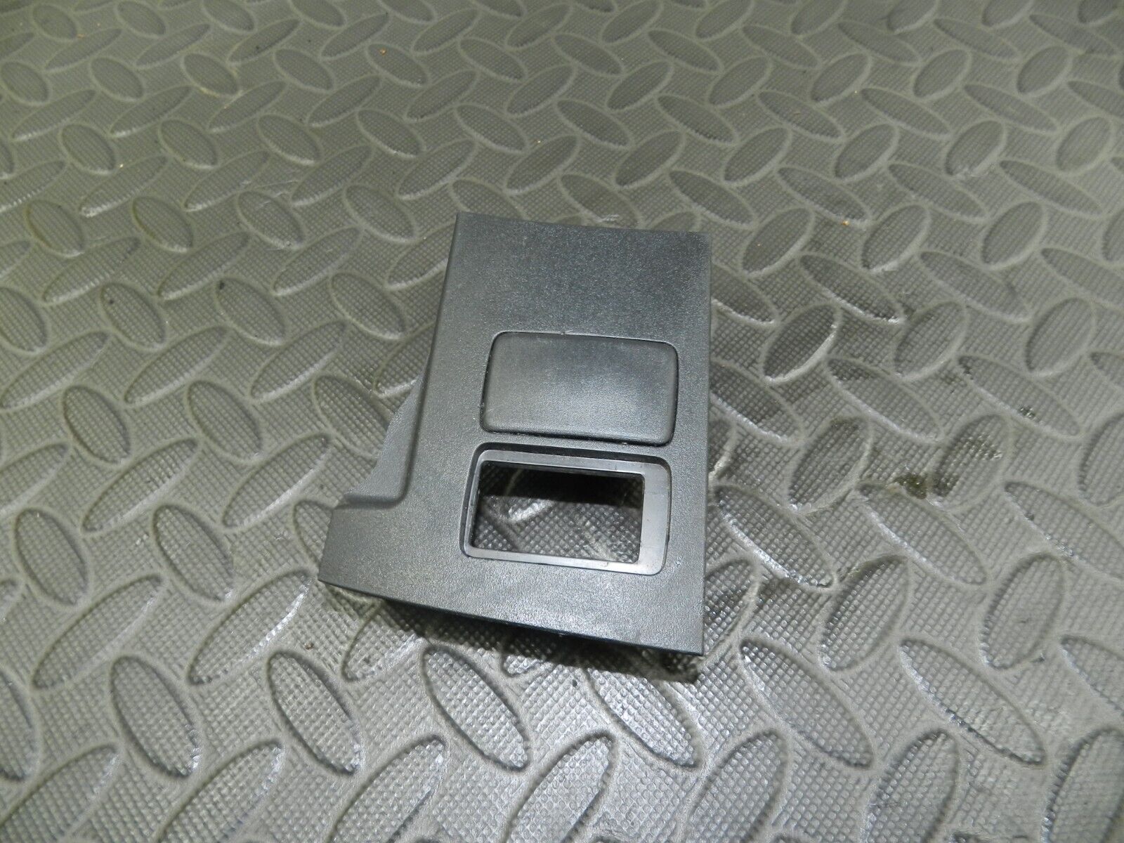148 2007 HONDA CRV MK3. DASH BOARD TRIM 77315SWA